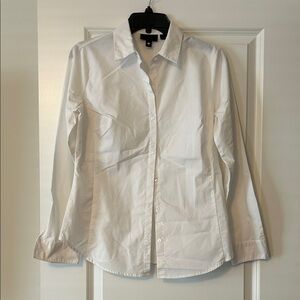 Worthington White Button-Up Shirt
